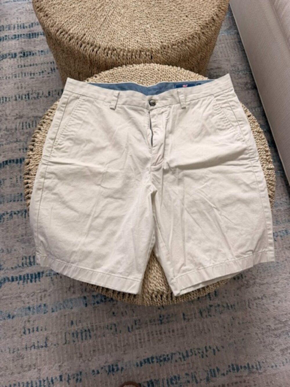 Vineyard Vines Men’s Beige 9" Stretch Breaker Chino Shorts - Size 35